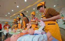 深挖新型就业“蓄水池”！每个省份至少1所本科高校开设家政养老服务专业，将探索建设职教国家学分银行