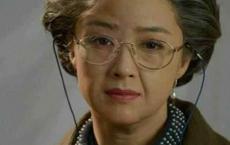 原创
            蒋欣的老年妆，赵丽颖的老年妆，刘涛的老年妆，都不及她的老年妆
                
                 
    