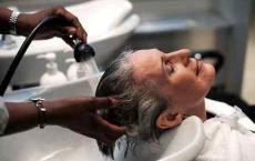 中老年人洗头要注意7个细节，健康就是这么一点一滴“攒”出来的