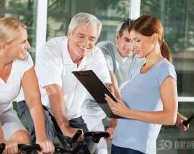 走路速度影响寿命！走路犯这3个错误，走越多伤害越大