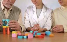 老年痴呆老人子女看过来，这5个难题或在“排队”，要提前准备好