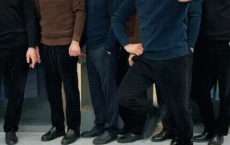 在抖音尬舞的“靳东”们，让万千少女买单