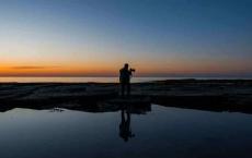 人到中年，想过好后半生，不能只靠钱和人脉，还要有“3个依靠”