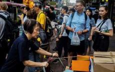 外媒：受疫情冲击，香港贫困老人人数创12年来新高