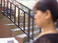 提醒身边家人 谨慎购买这类物品 钱给了货没了多名老人上当受骗