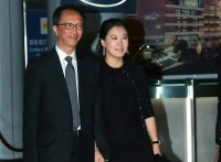 原创
            傅和她26岁的丈夫已经结婚20年了！年轻人和老年人之间的婚姻引起了人们的关注