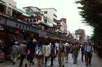 对比中国老年人与日本老年人的生活状态之后，网友：还是中国好