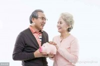 家庭养老是什么?有哪些优势与弊端?